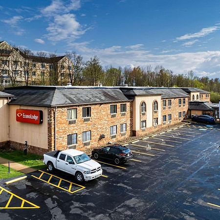 Econo Lodge Cleveland Southeast - Kent Streetsboro Exterior photo