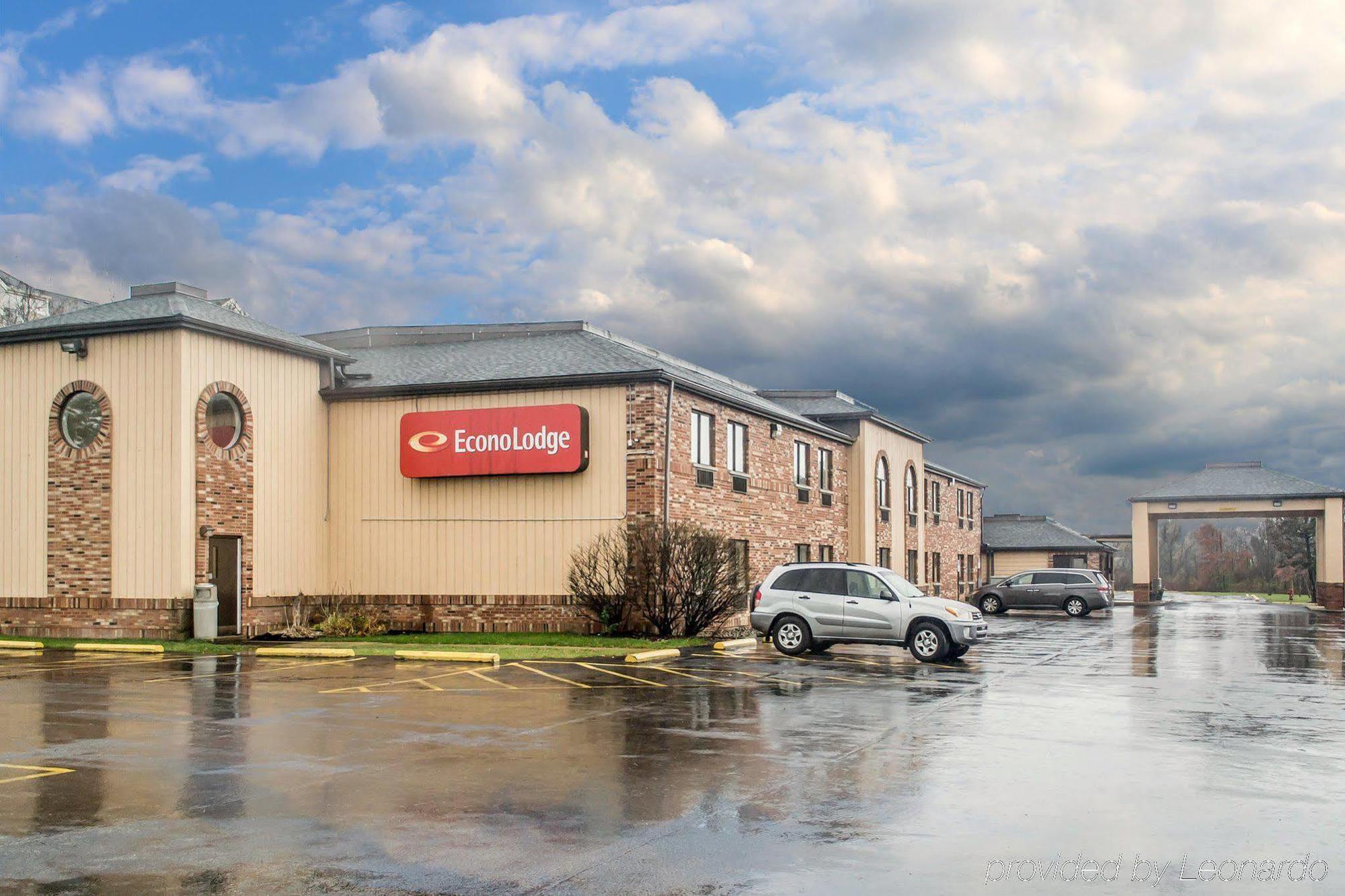 Econo Lodge Cleveland Southeast - Kent Streetsboro Exterior photo
